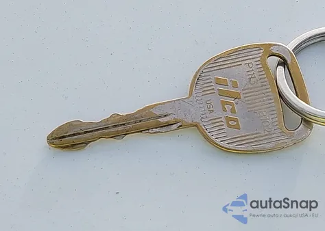 2003 Chevrolet S-10 из США, поврежденный, VIN 1GCCS19X038226929